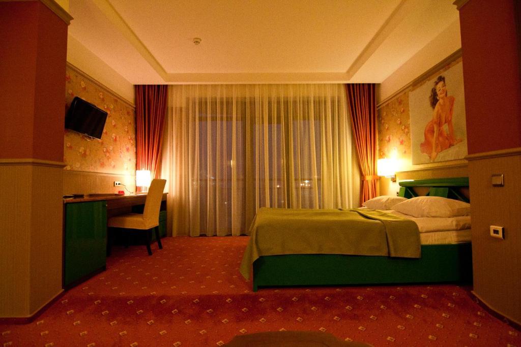 Road Star Hotel Dnipro Ngoại thất bức ảnh