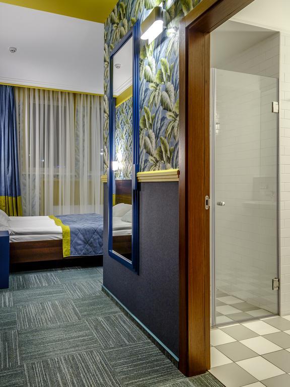 Road Star Hotel Dnipro Ngoại thất bức ảnh