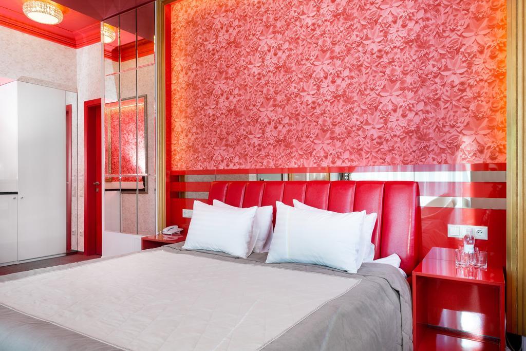 Road Star Hotel Dnipro Ngoại thất bức ảnh